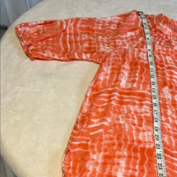 Croft & Barrow Orange and White Relaxed Pleated Blouse - Picture 8 of 9